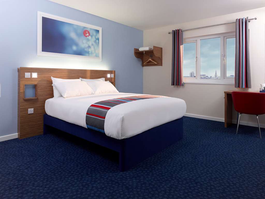 Travelodge Helensburgh Seafront חדר תמונה